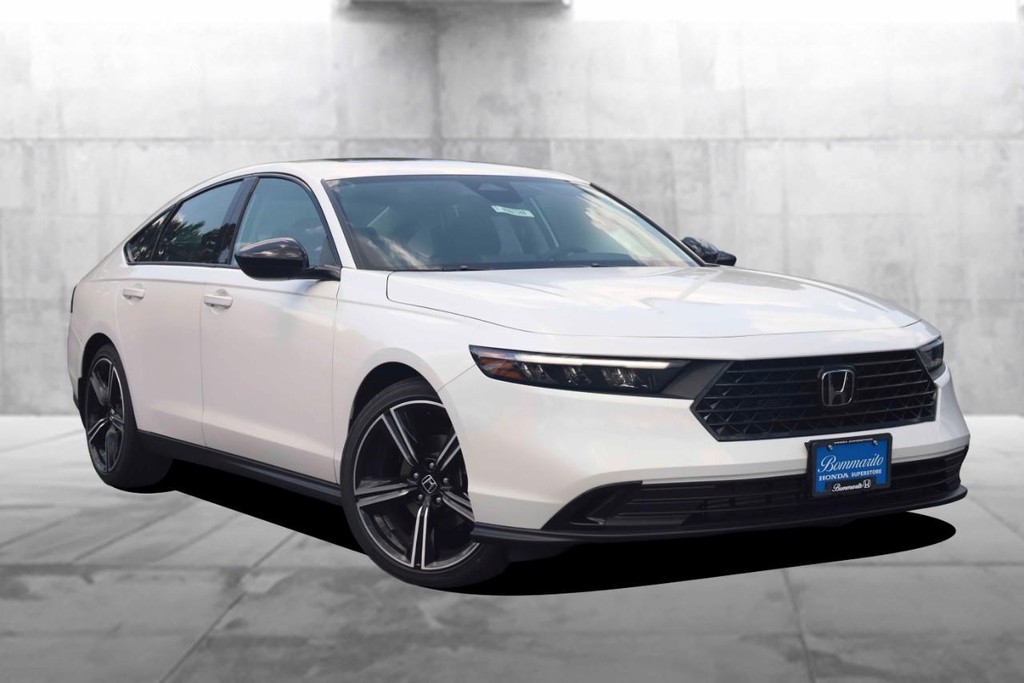 Honda Accord Sedan Vehicle Image 02
