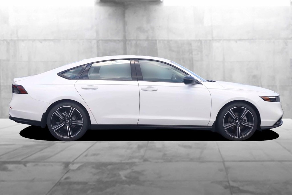 Honda Accord Sedan Vehicle Image 05