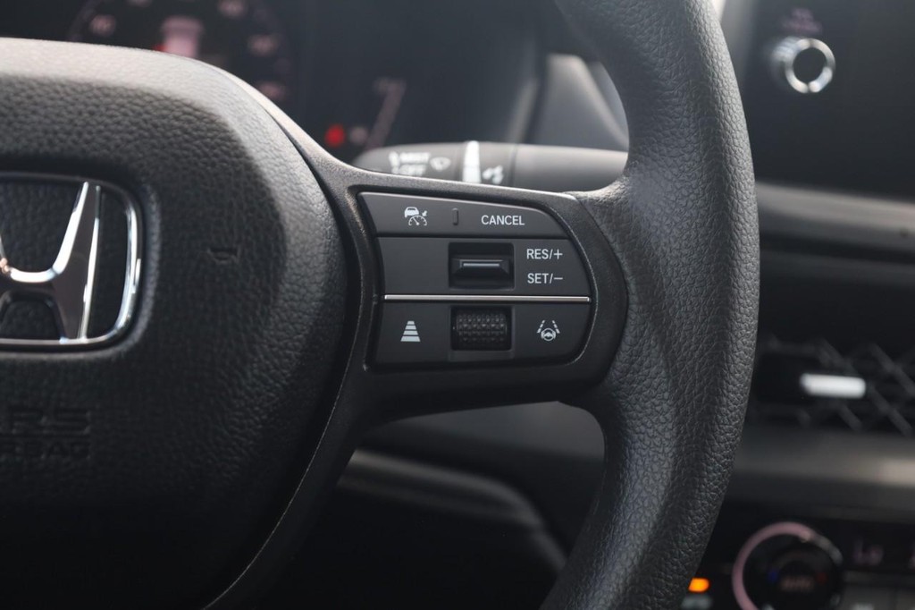 Honda Accord Sedan Vehicle Image 09