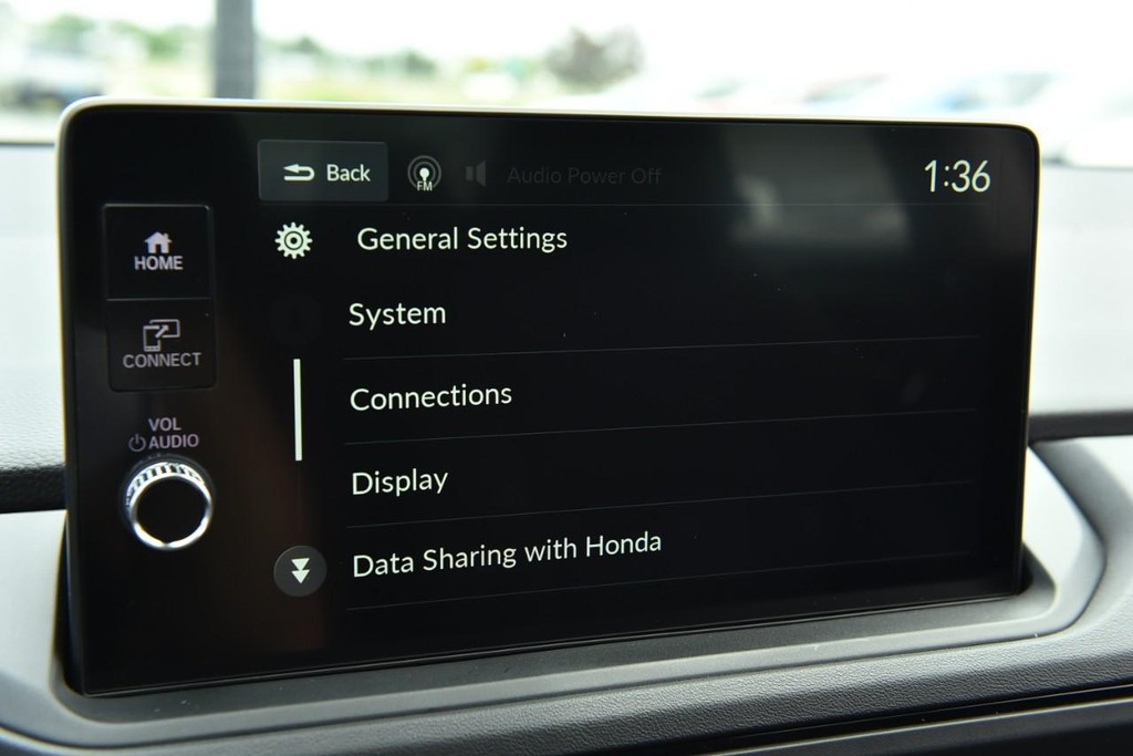 Honda Accord Sedan Vehicle Image 13