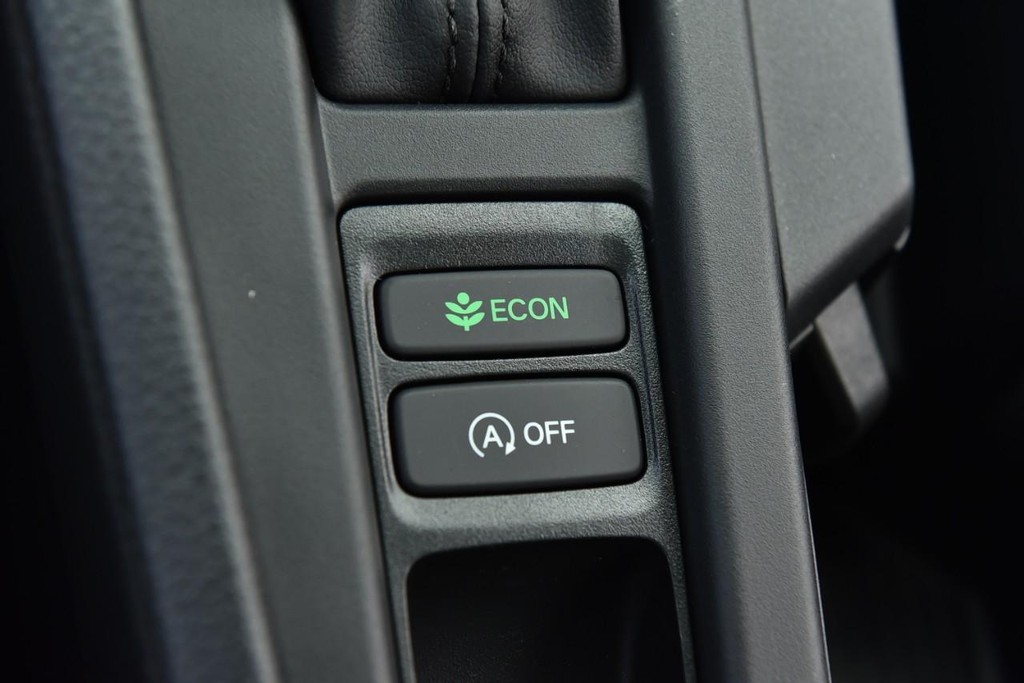 Honda Accord Sedan Vehicle Image 18