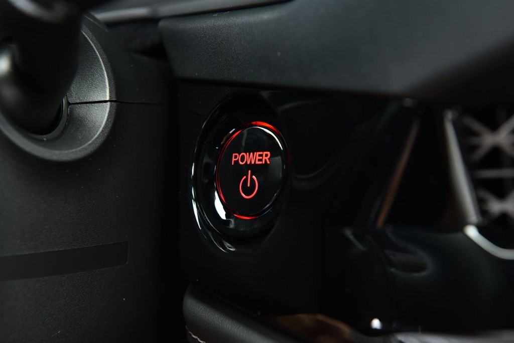 Honda Accord Hybrid Vehicle Image 19