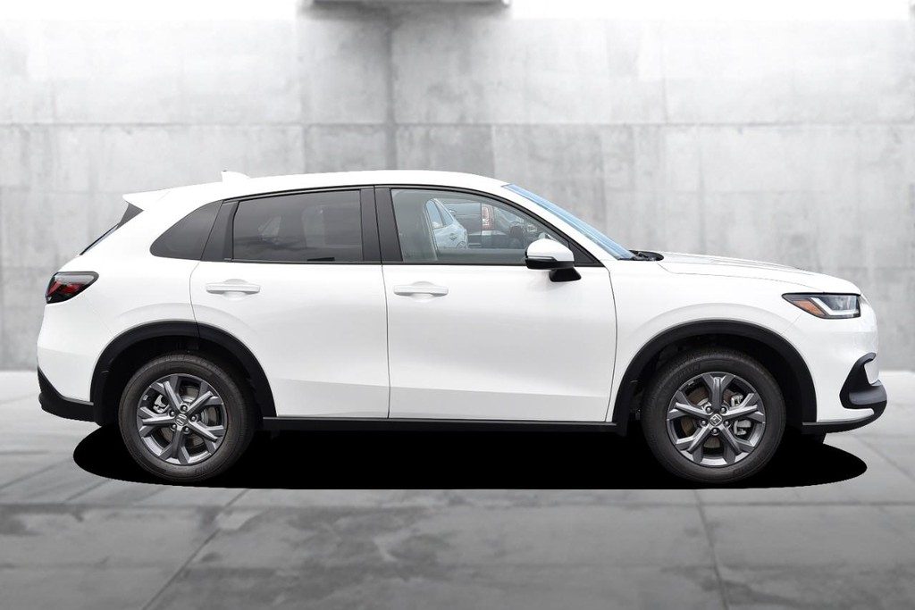 Honda HR-V Vehicle Full-screen Gallery Image 5