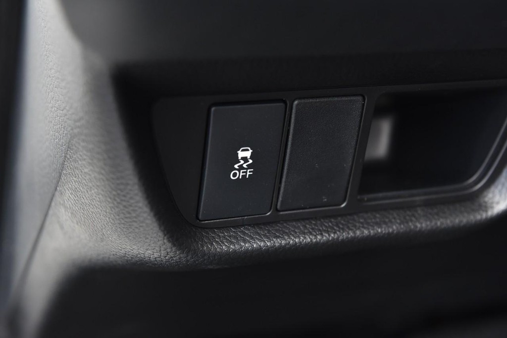 Honda HR-V Vehicle Full-screen Gallery Image 9