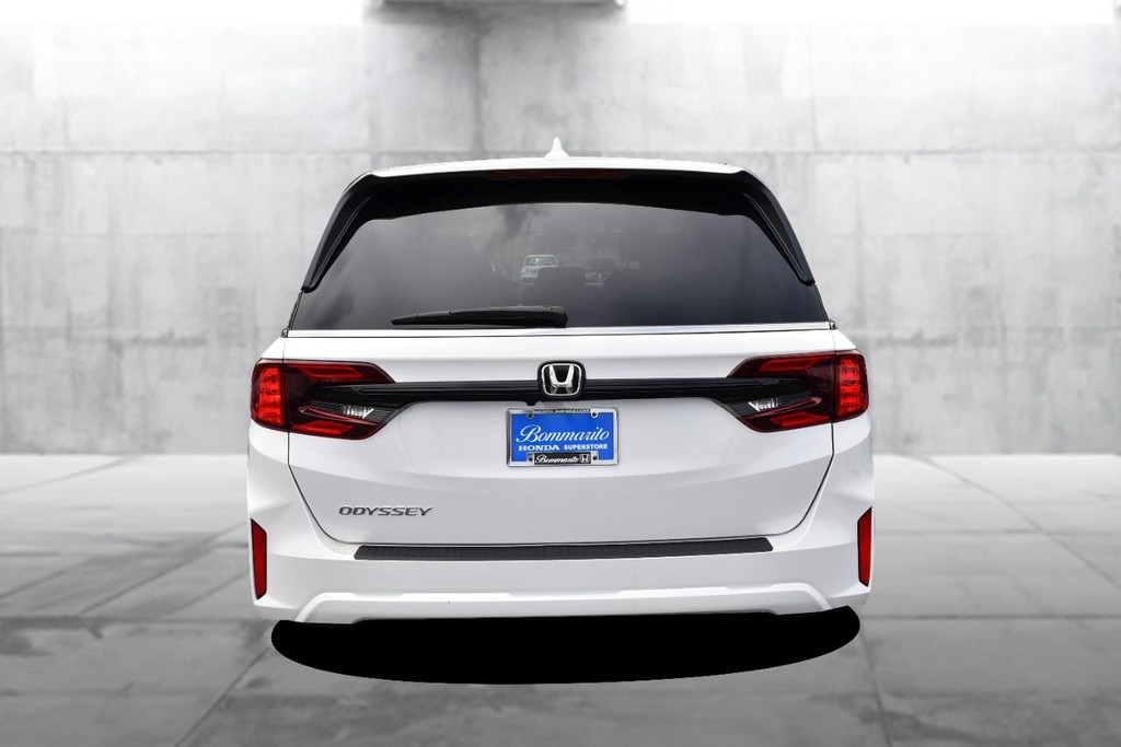 Honda Odyssey Vehicle Full-screen Gallery Image 6