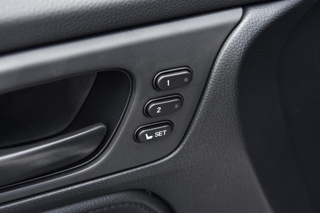 Honda Odyssey Vehicle Full-screen Gallery Image 9