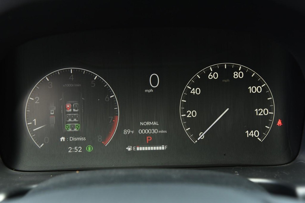 Honda Odyssey Vehicle Full-screen Gallery Image 12