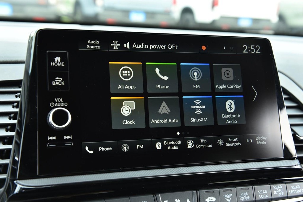 Honda Odyssey Vehicle Full-screen Gallery Image 15