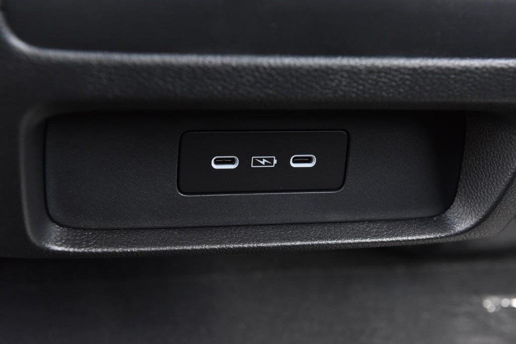 Honda Odyssey Vehicle Full-screen Gallery Image 28