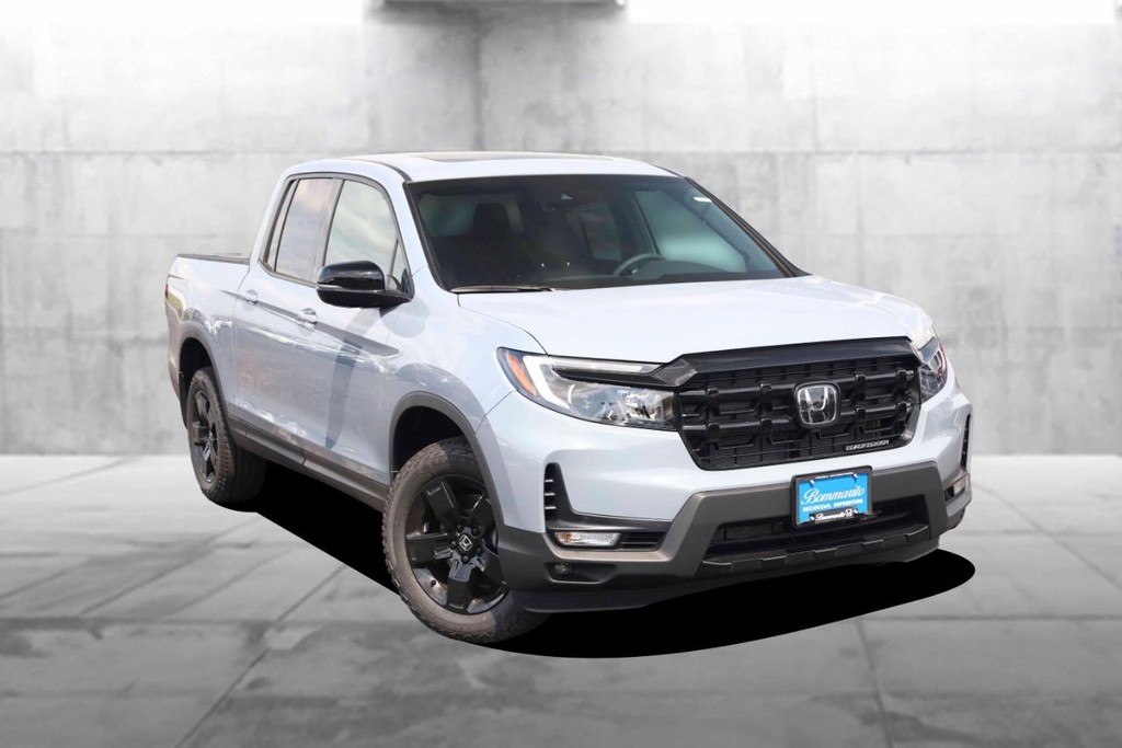 Honda Ridgeline Vehicle Full-screen Gallery Image 2