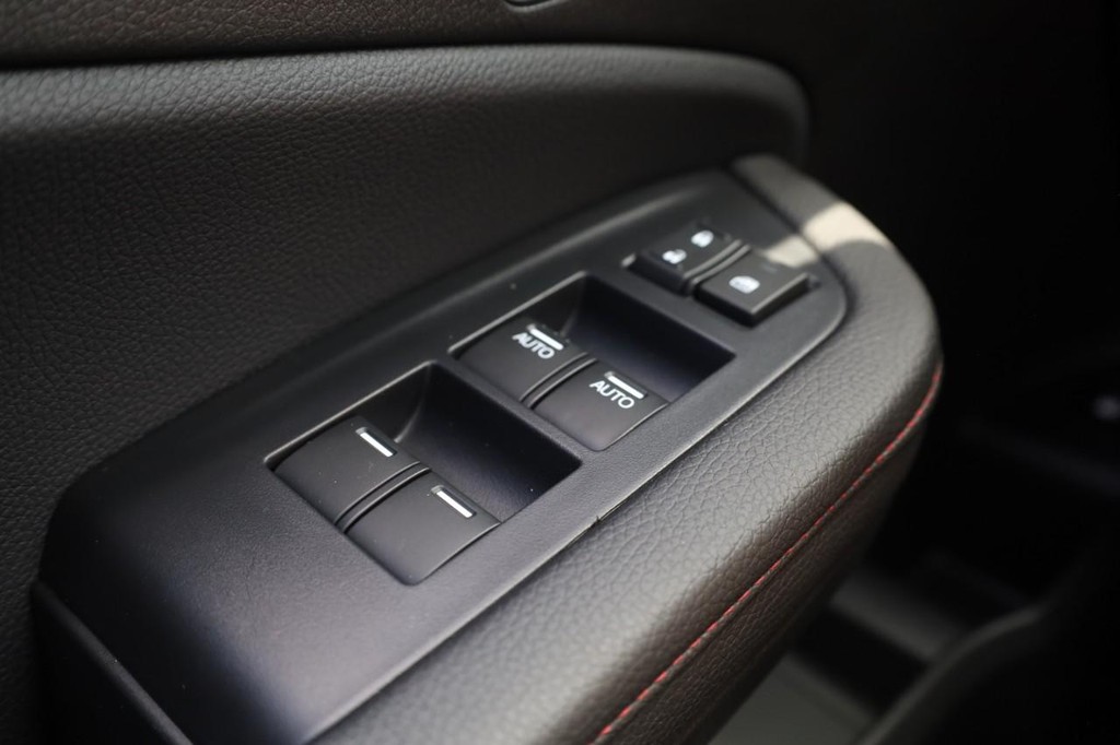 Honda Ridgeline Vehicle Full-screen Gallery Image 17