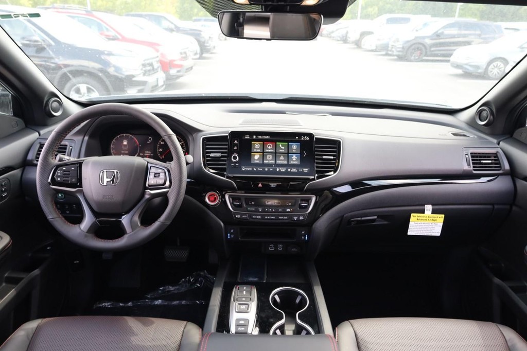 Honda Ridgeline Vehicle Full-screen Gallery Image 21