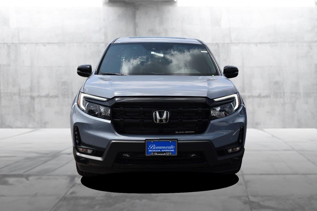 Honda Ridgeline Vehicle Image 04