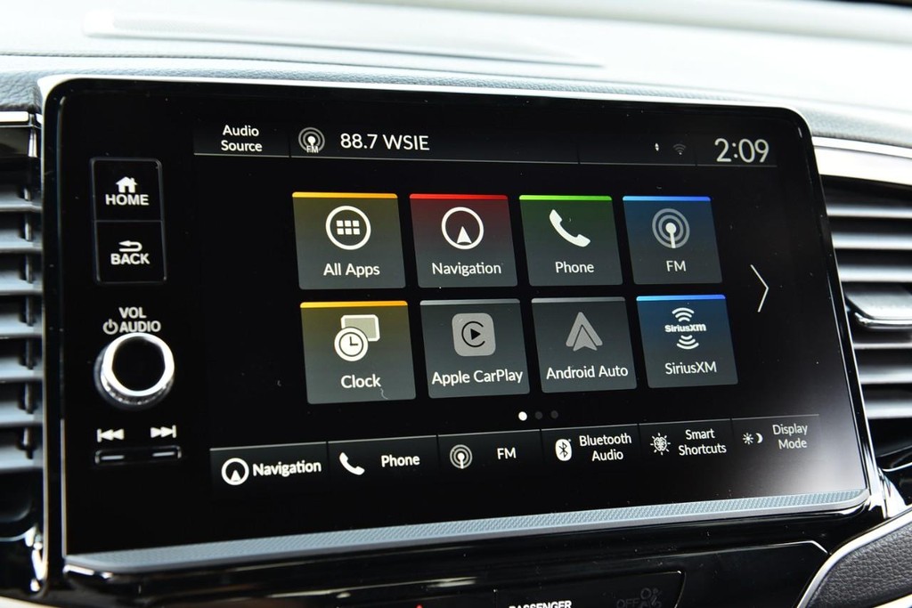 Honda Ridgeline Vehicle Image 17