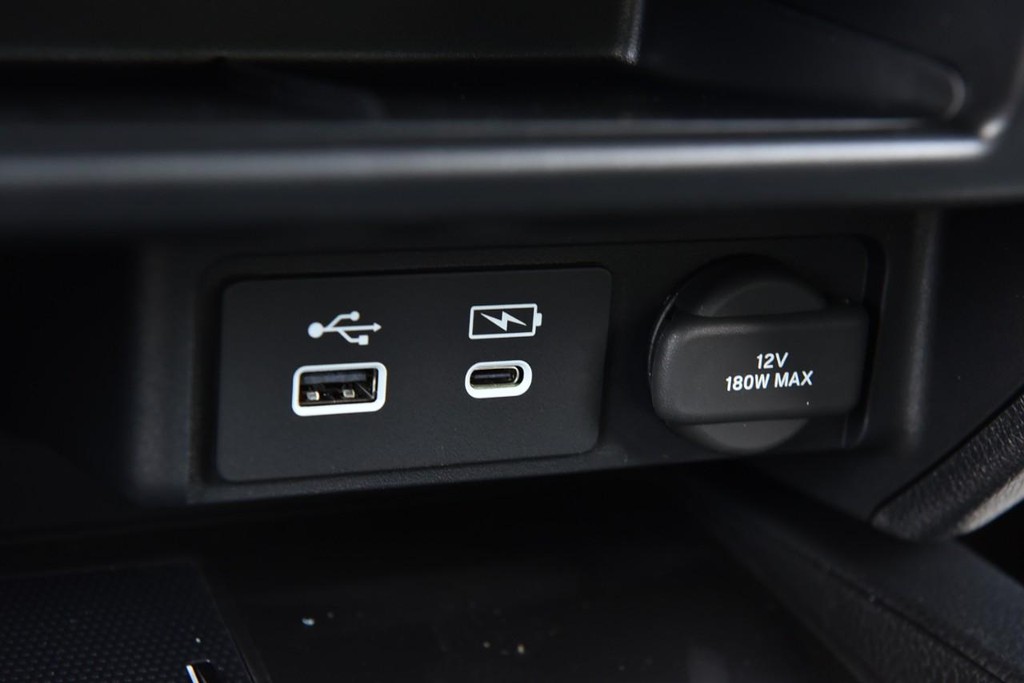 Honda Ridgeline Vehicle Image 21