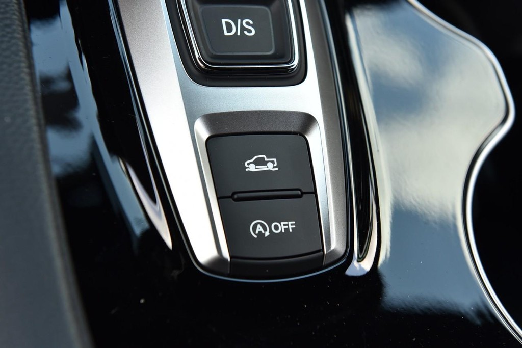 Honda Ridgeline Vehicle Image 23