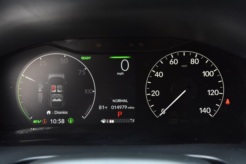 Honda CR-V Hybrid Vehicle Image 11
