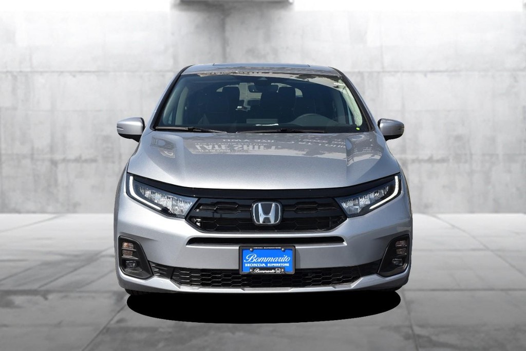 Honda Odyssey Vehicle Full-screen Gallery Image 4