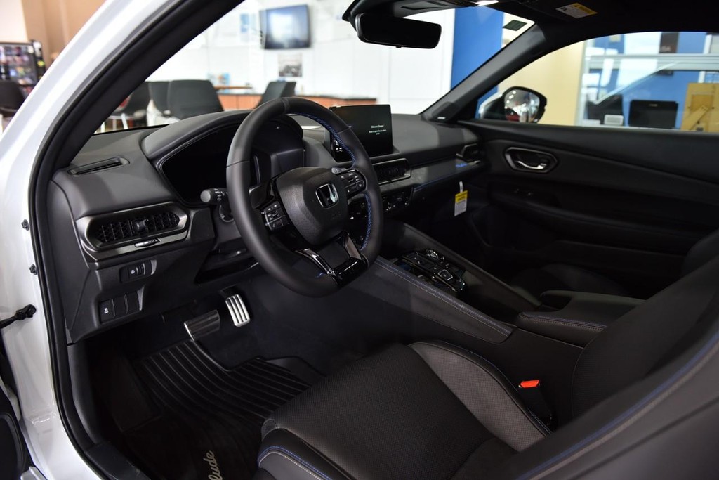 Honda Prelude Vehicle Full-screen Gallery Image 4