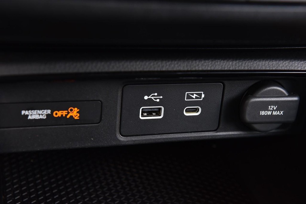 Honda CR-V Vehicle Image 16