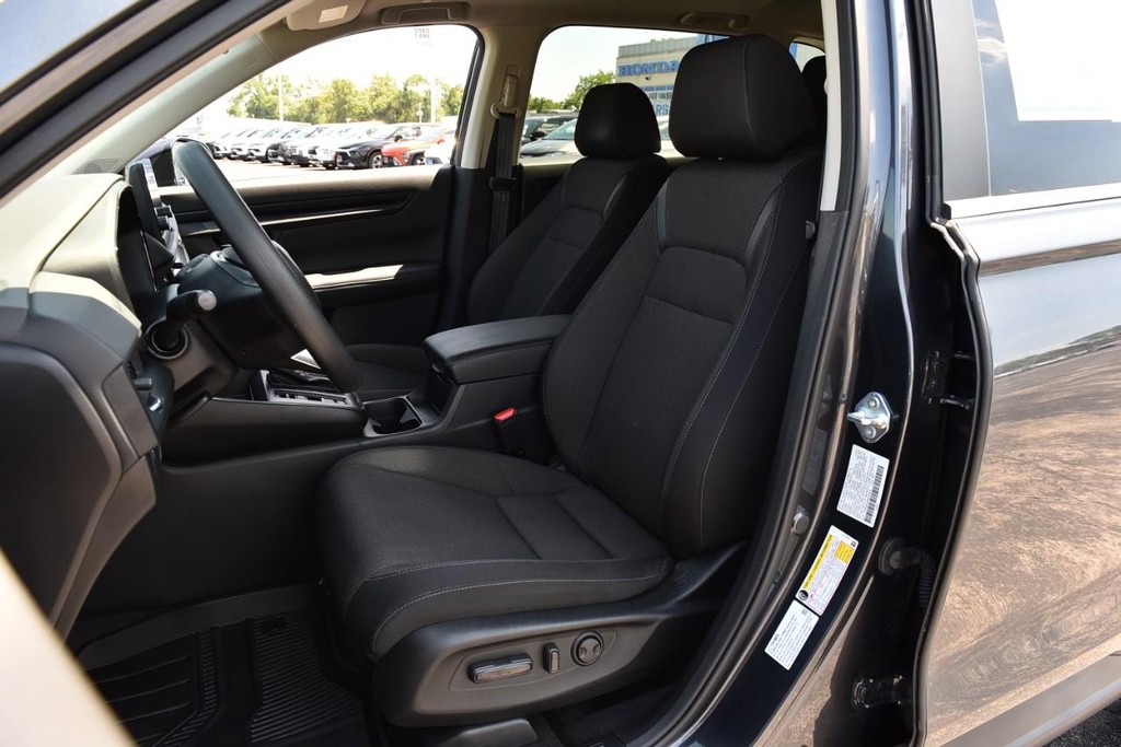 Honda CR-V Vehicle Image 20