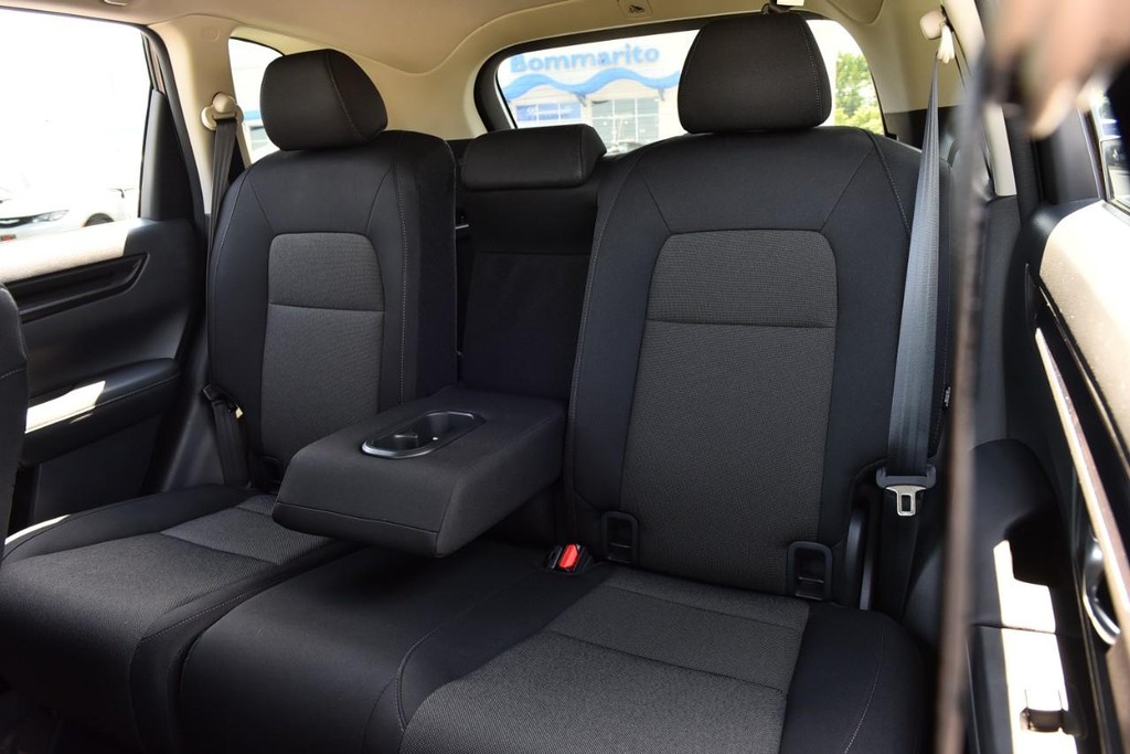 Honda CR-V Vehicle Image 23
