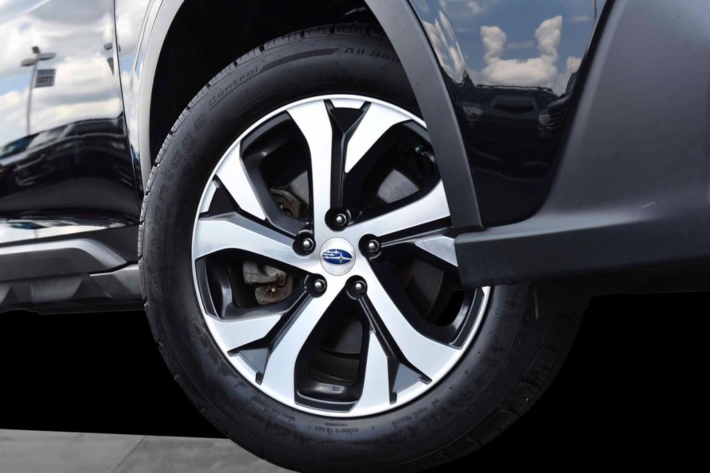 Subaru Outback Vehicle Image 03