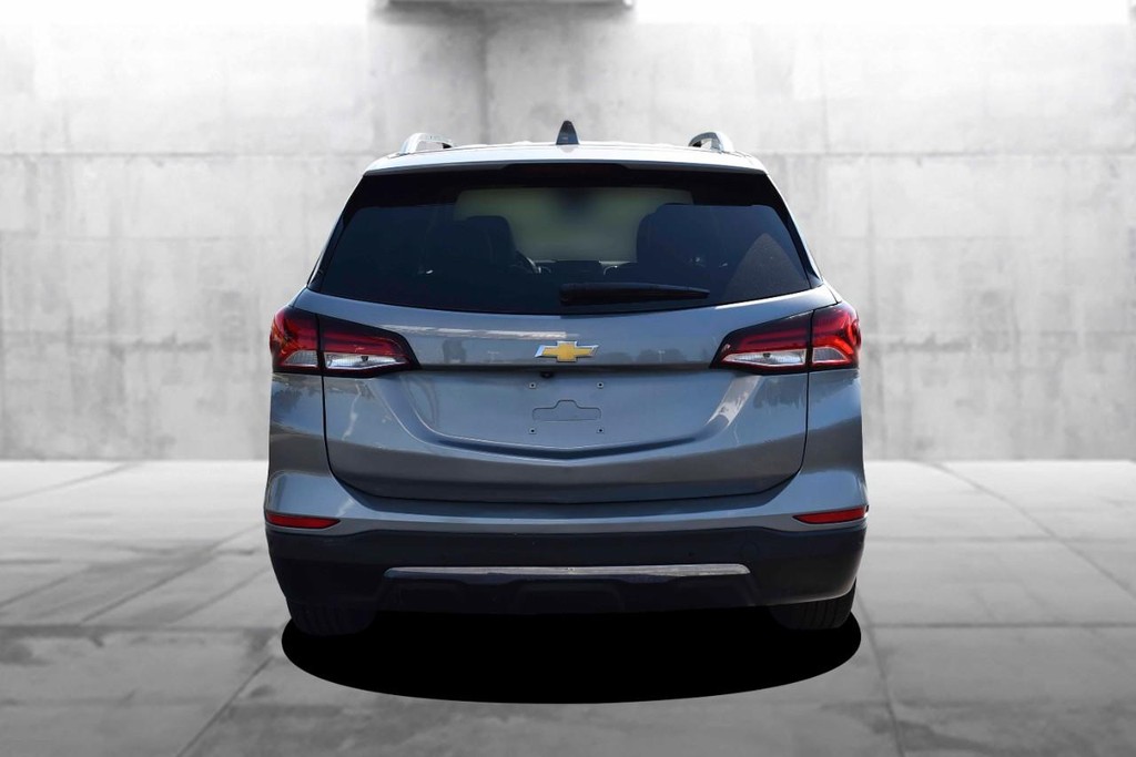 Chevrolet Equinox Vehicle Full-screen Gallery Image 06
