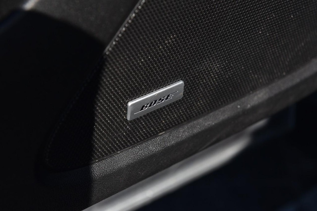 Chevrolet Equinox Vehicle Full-screen Gallery Image 10