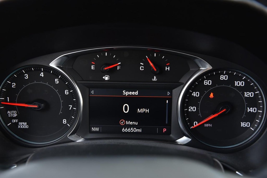Chevrolet Equinox Vehicle Full-screen Gallery Image 13