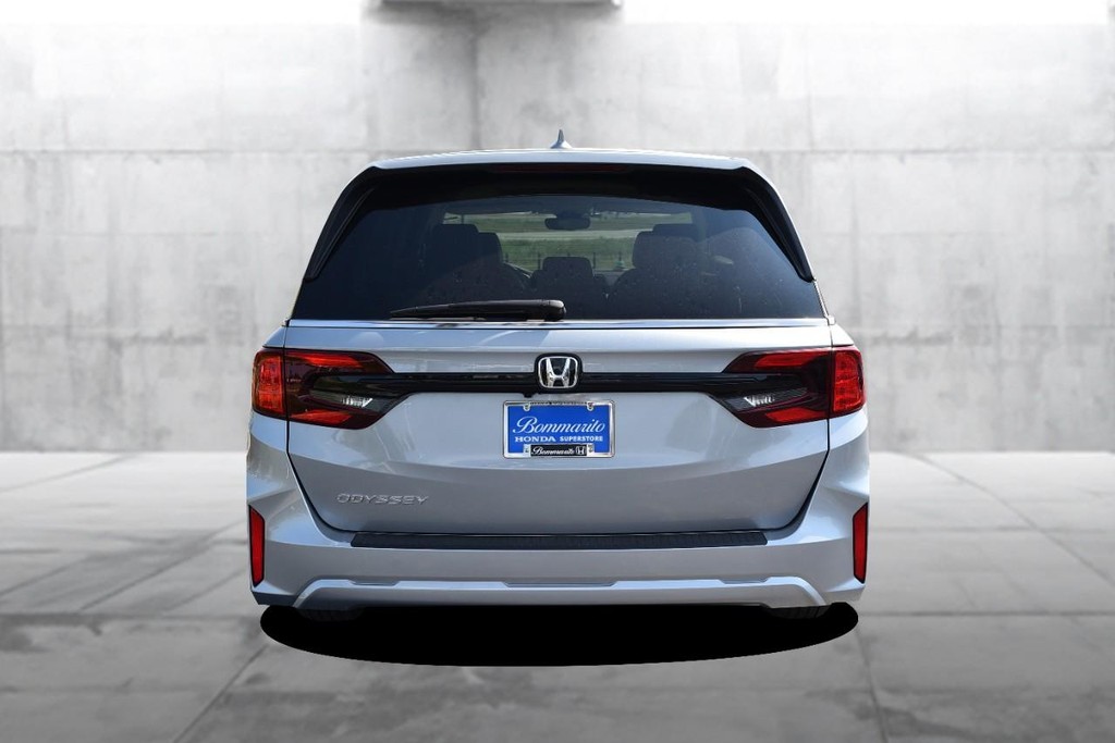 Honda Odyssey Vehicle Full-screen Gallery Image 6
