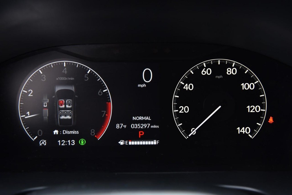 Honda CR-V Vehicle Image 11