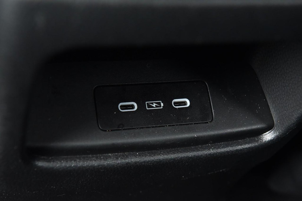 Honda CR-V Vehicle Image 25