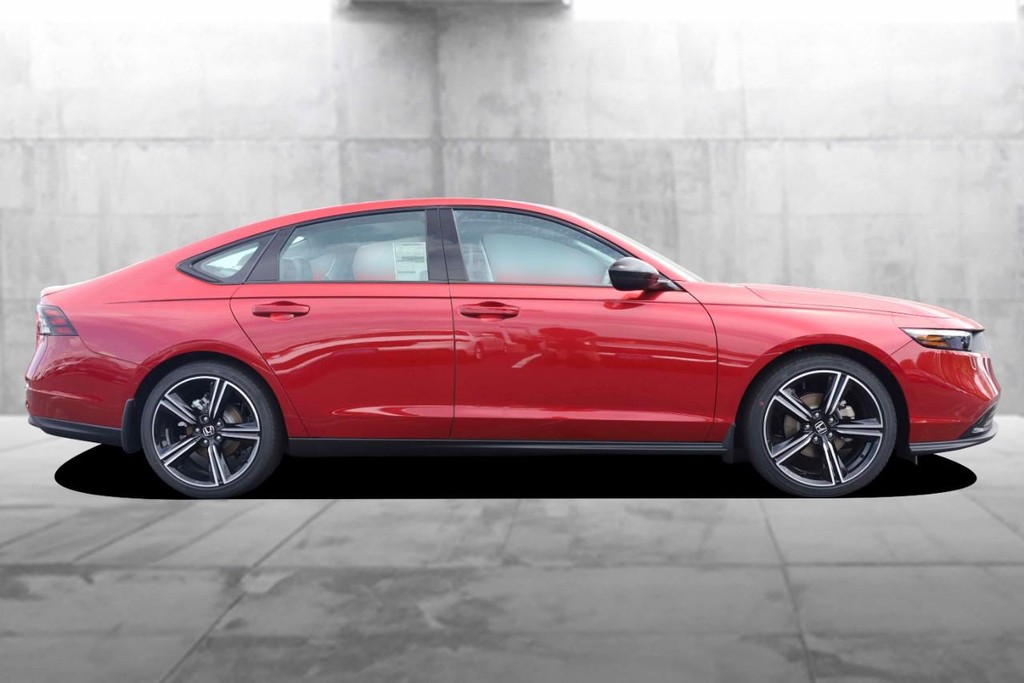 Honda Accord Sedan Vehicle Full-screen Gallery Image 5