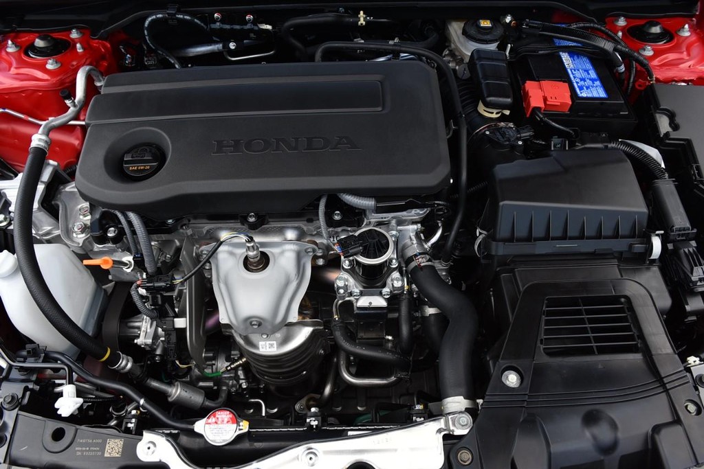 Honda Civic Hatchback Vehicle Full-screen Gallery Image 24