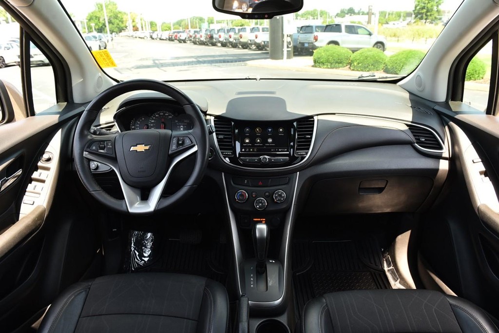 Chevrolet Trax Vehicle Full-screen Gallery Image 07