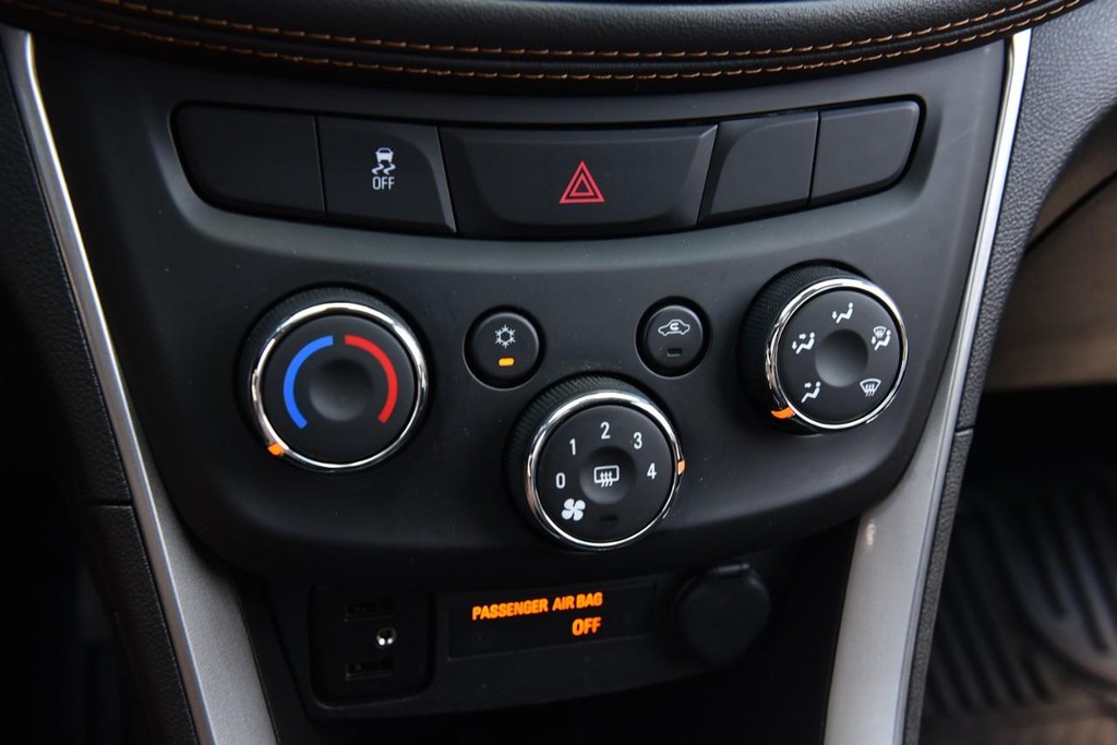Chevrolet Trax Vehicle Full-screen Gallery Image 13