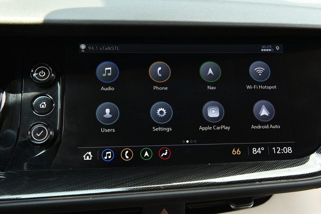 Buick Envision Vehicle Full-screen Gallery Image 18