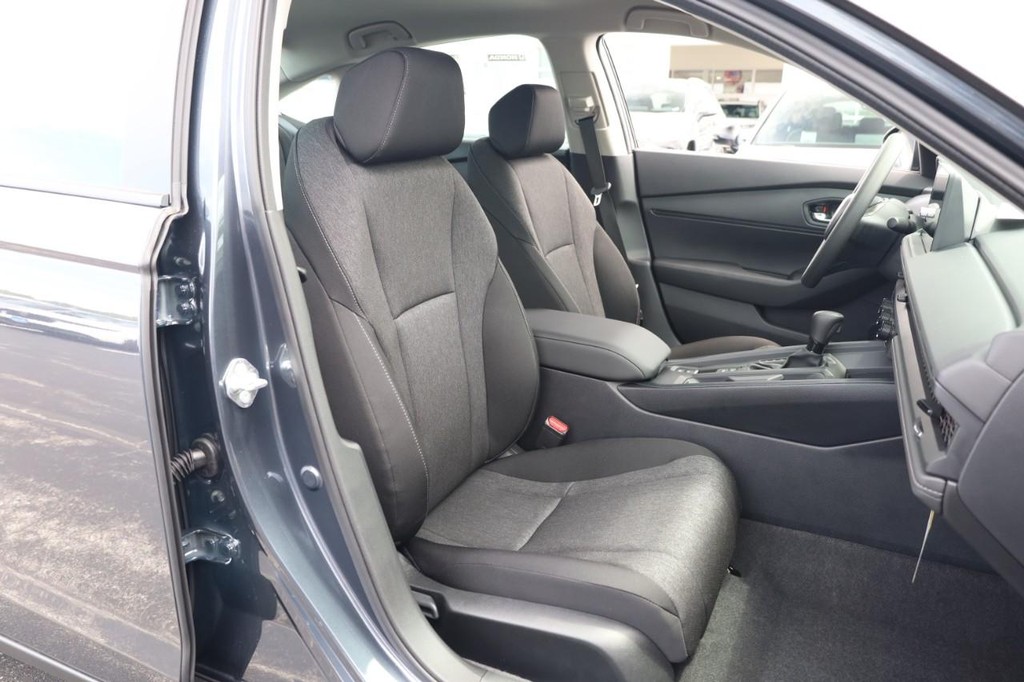 Honda Accord Sedan Vehicle Image 20