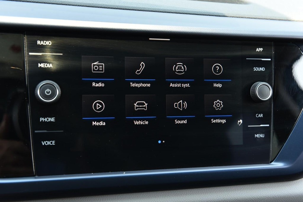 Volkswagen Taos Vehicle Image 14