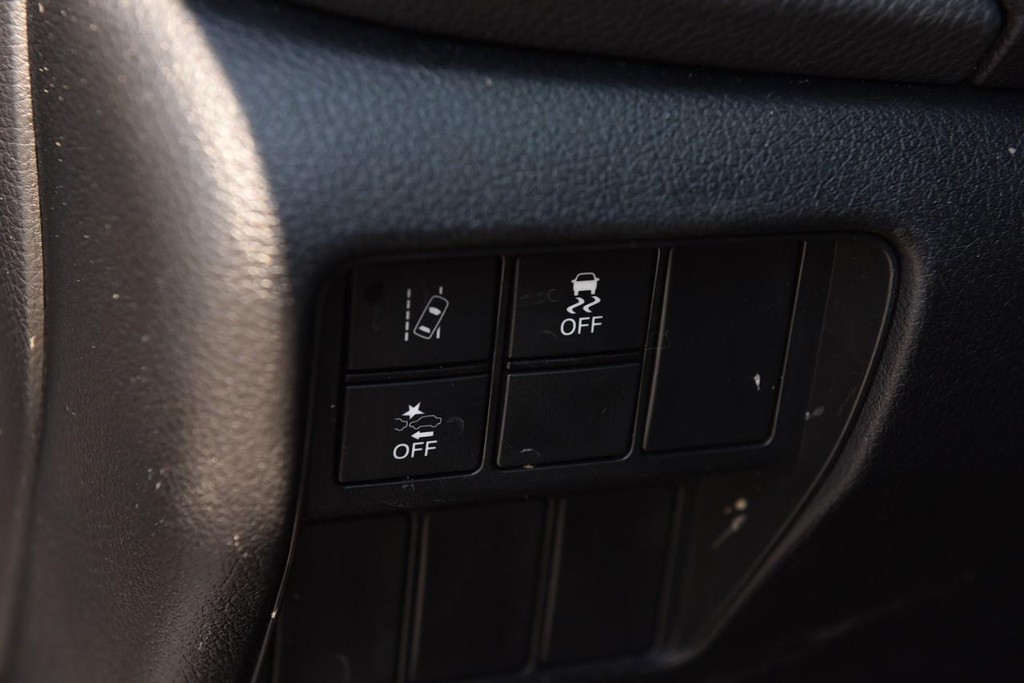 Honda CR-V Vehicle Image 11