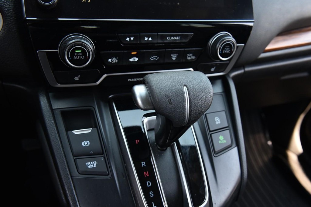 Honda CR-V Vehicle Image 17