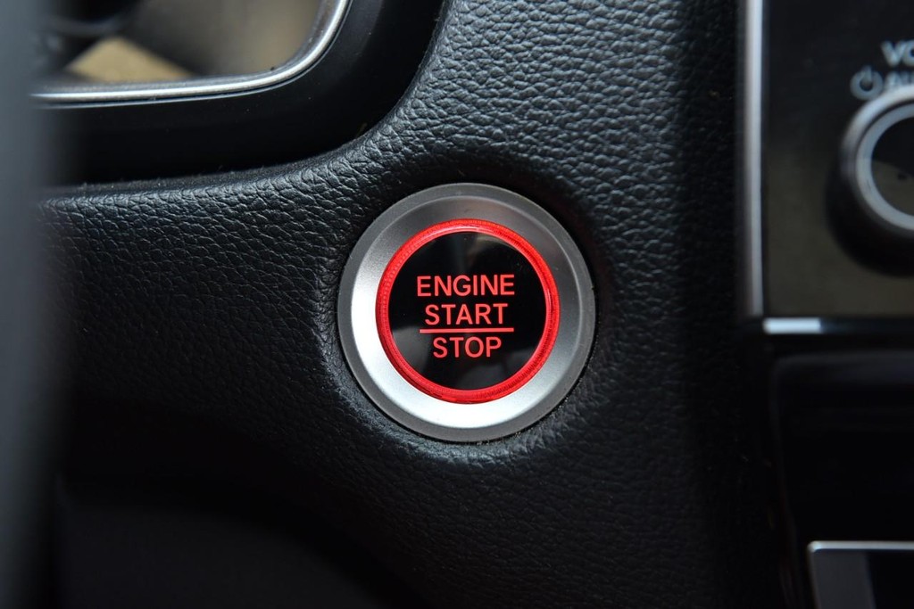 Honda CR-V Vehicle Image 18