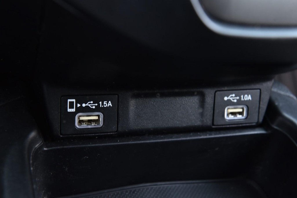 Honda CR-V Vehicle Image 19