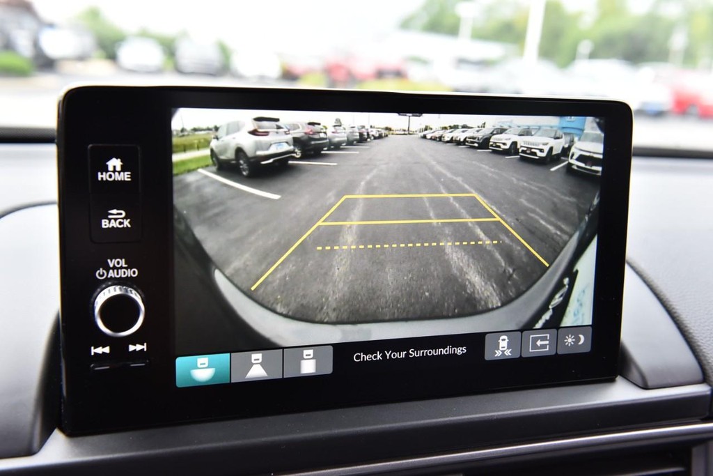 Honda Pilot Vehicle Image 13
