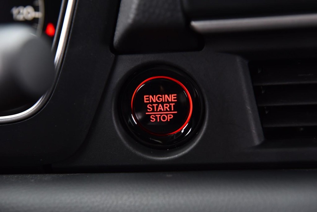Honda Pilot Vehicle Image 16