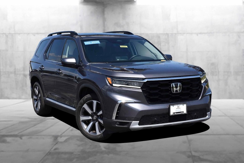 Honda Pilot Vehicle Image 02