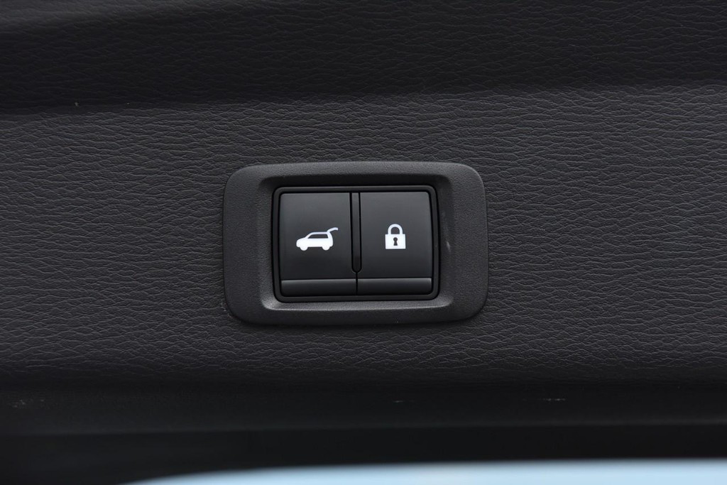 Mitsubishi Outlander Vehicle Image 29