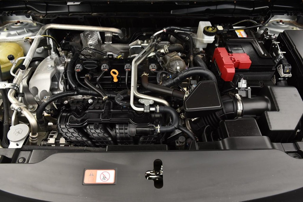 Mitsubishi Outlander Vehicle Image 30