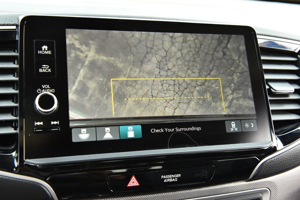 Honda Ridgeline Vehicle Image 16